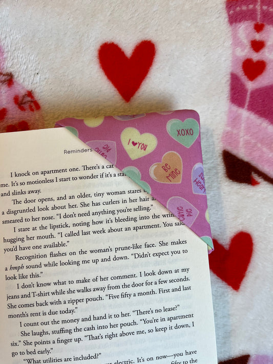 Sweet heart corner bookmark